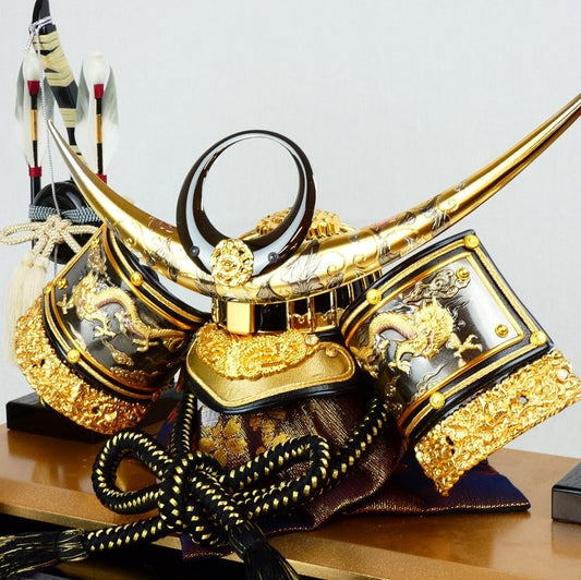 手漉き和紙格子「和魂光明」兜ケース飾り~陣羽織特典付き~