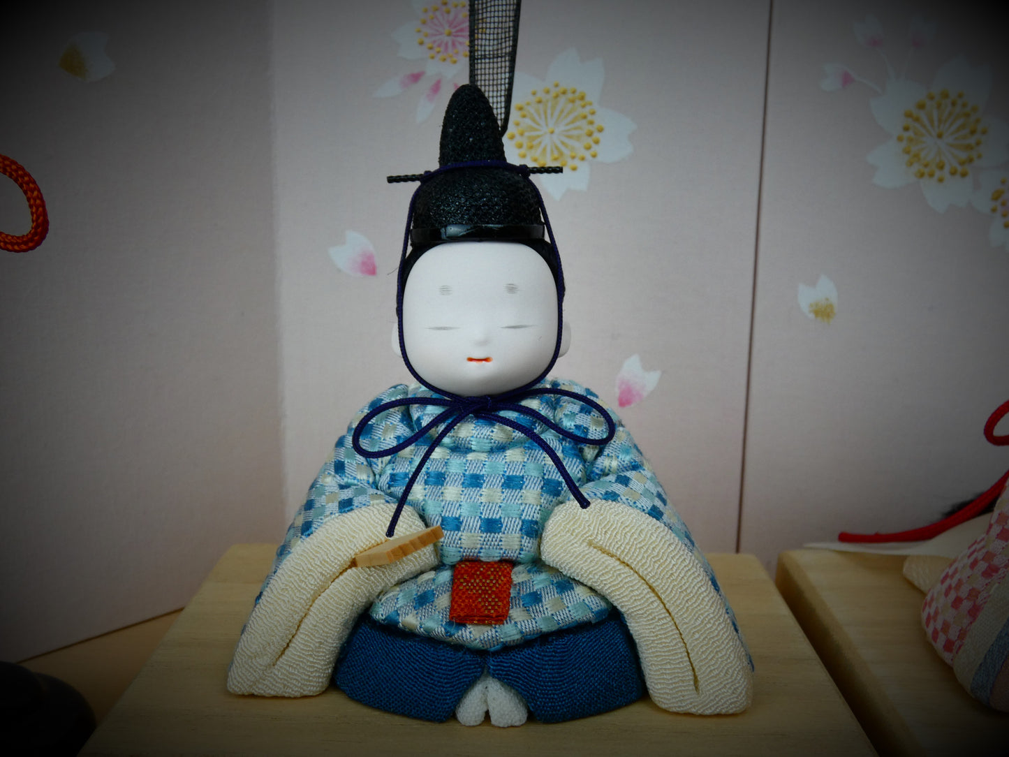 幸一光作 木目込み正絹衣裳収納箱飾り