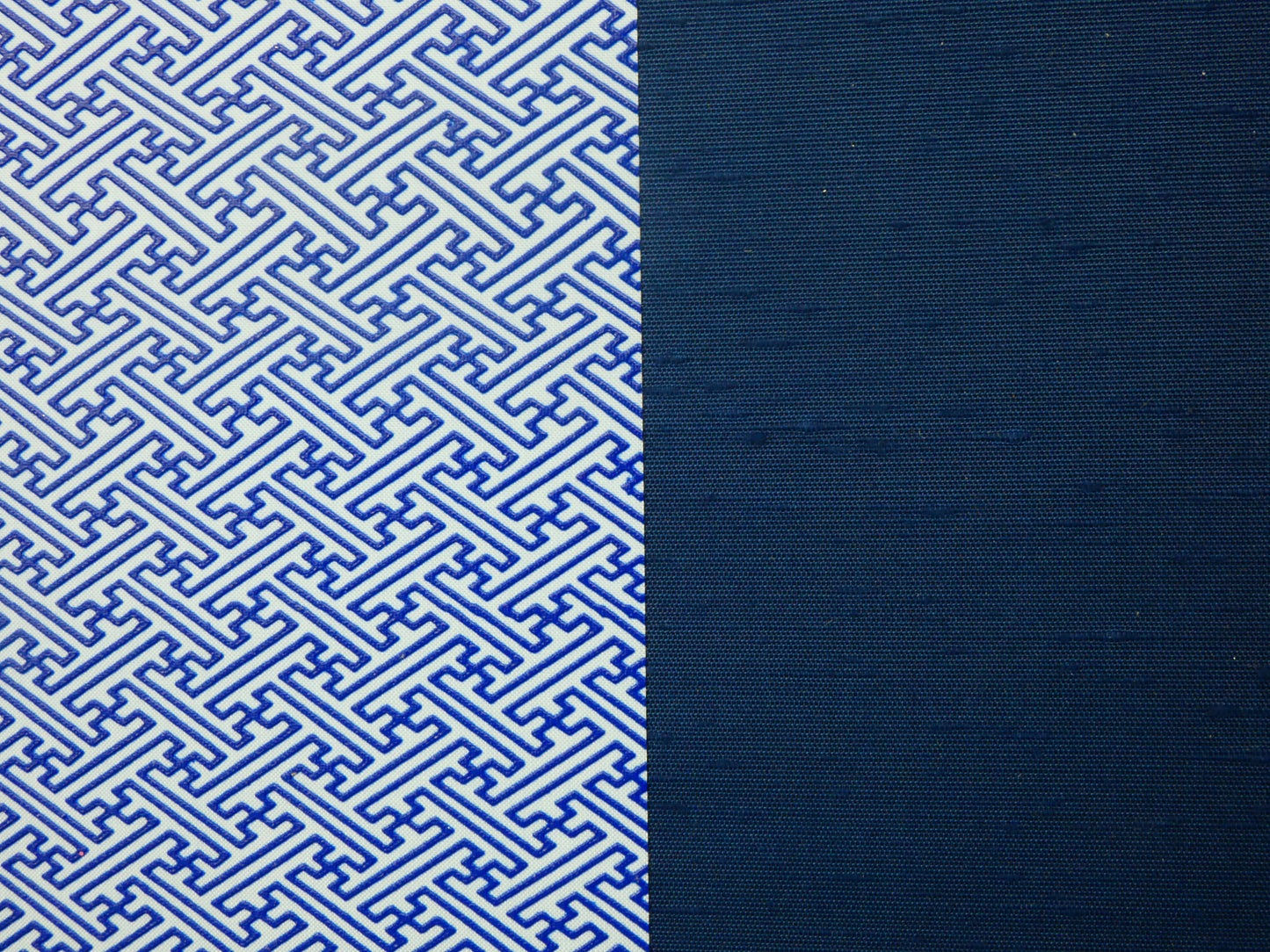 徳島県「阿波藍」手染め兜飾り 54053