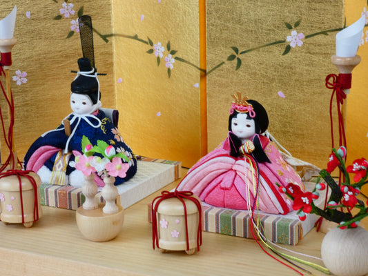 やまがた匠人形 紅花染め木目込み親王飾り