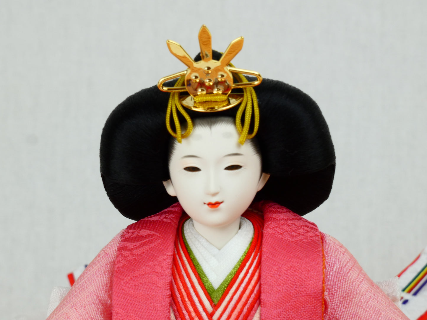 ふるさとやまがた雛 紅花手染め 金山杉 平飾り 行燈付き GR