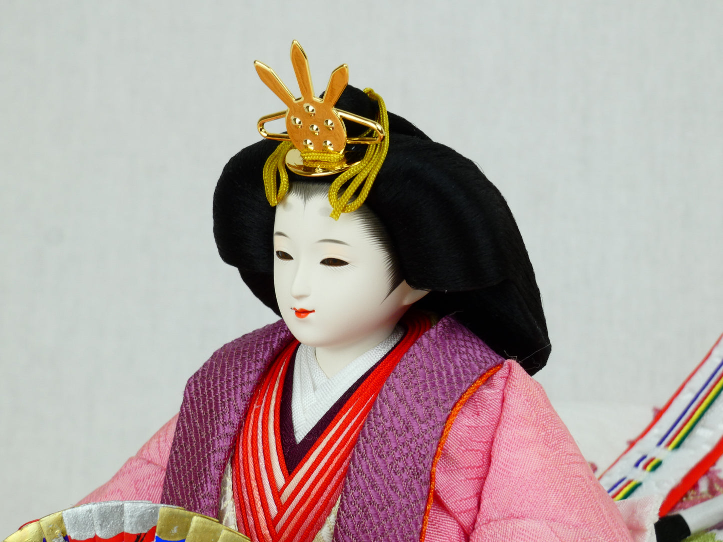 ふるさとやまがた雛 紅花手染め 金山杉 平飾り PU