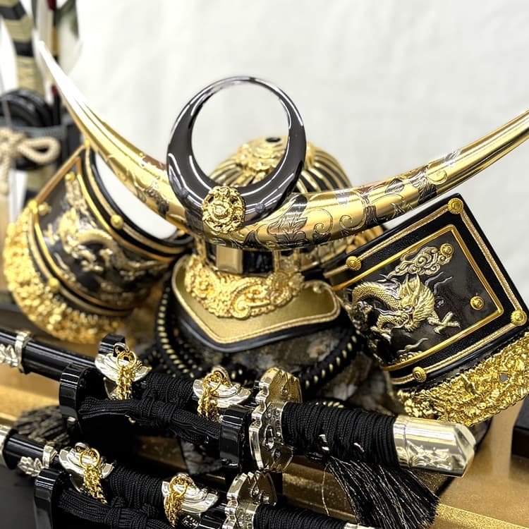 「和魂光明」兜ケース飾り～陣羽織特典付き～